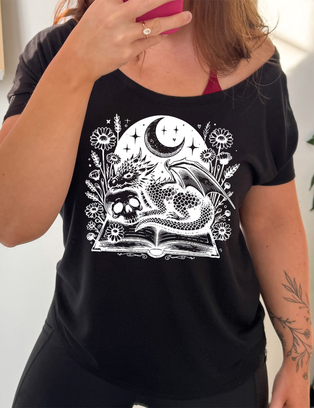 Book Dragon Skull Moon | Slouchy Tee