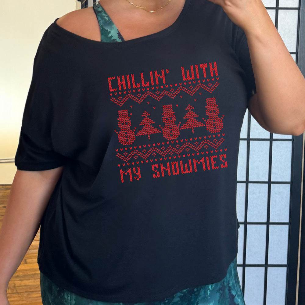 Chillin With My Snowmies | Slouchy Tee